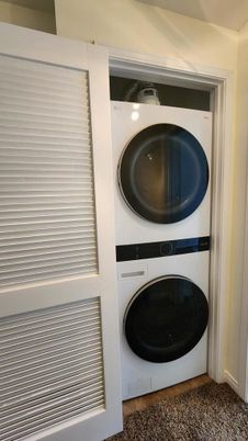 Interior, Utility Closets, Washer