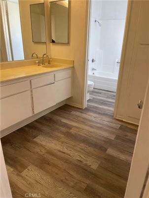 Bathroom, Dual Sink Vanities, Interior, Wood Texture Flooring