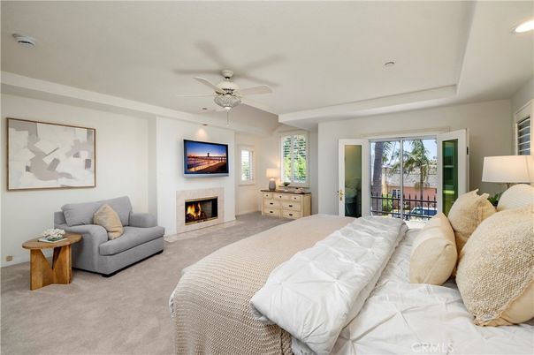Bedroom, Fireplace, Interior, Recessed Lighting
