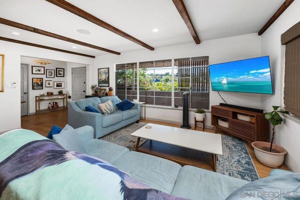 Interior, Living room, Recessed Lighting, Wooden Beams, Wood Texture Flooring