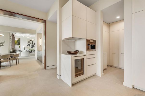 Dining room, Interior, Kitchen, Recessed Lighting