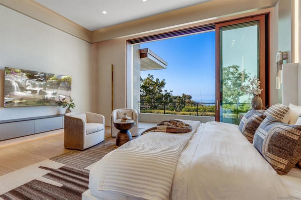 Bedroom, Interior, Recessed Lighting, Water, Wood Texture Flooring