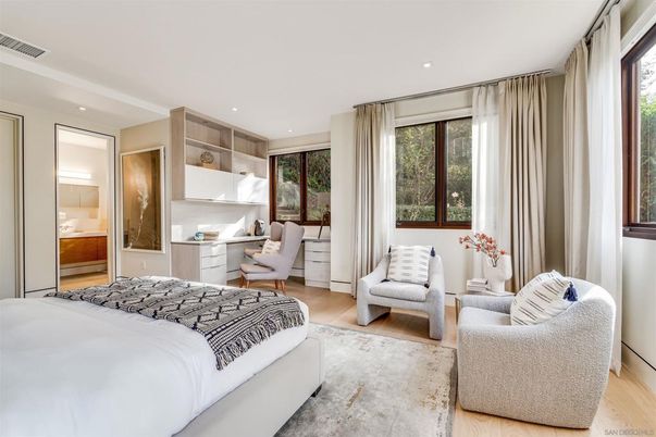 Bedroom, Home Office, Interior, Recessed Lighting, Wood Texture Flooring