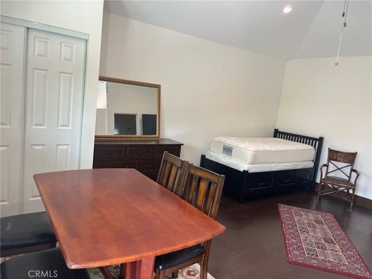 Bedroom, Dining room, Interior, Recessed Lighting