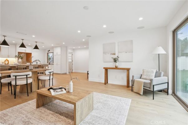 Dining room, Interior, Kitchen, Living room, Pendant Lights, Recessed Lighting, Wood Texture Flooring