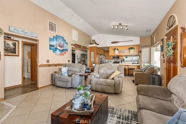 Interior, Kitchen, Living room, Stainless Steel Appliances