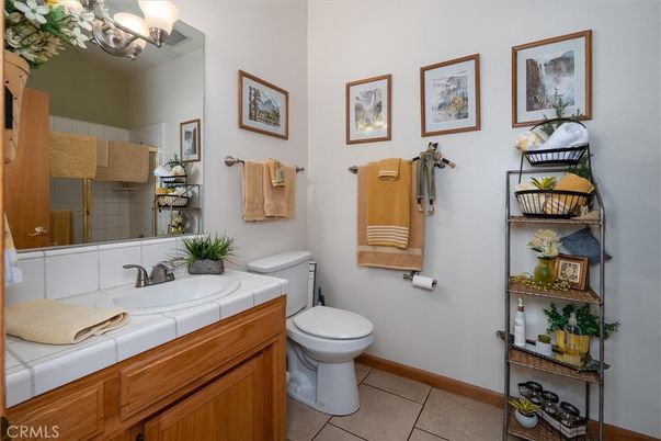 Bathroom, Interior, Tile Countertops