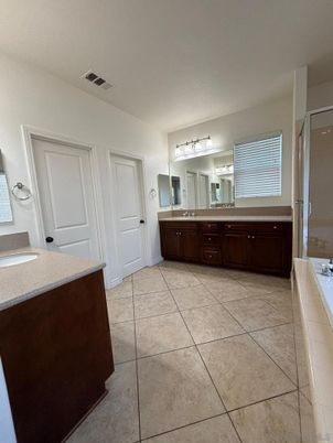 Bathroom, Dual Sink Vanities, Interior