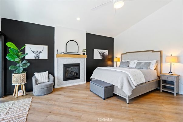 Bedroom, Fireplace, Interior, Recessed Lighting, Wood Texture Flooring