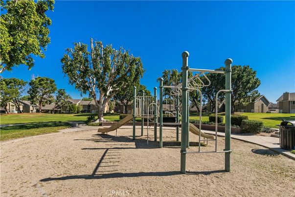 Backyard, Exterior, Playground