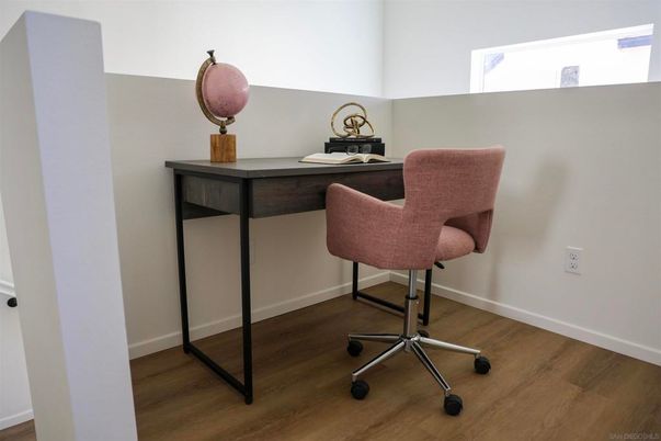 Home Office, Interior, Wood Texture Flooring