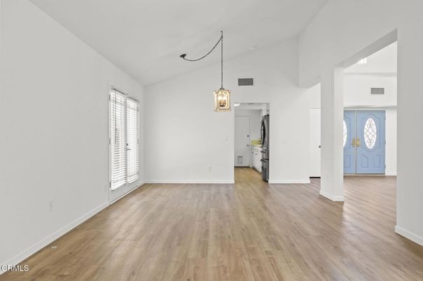 Empty room, Interior, Pendant Lights, Wood Texture Flooring