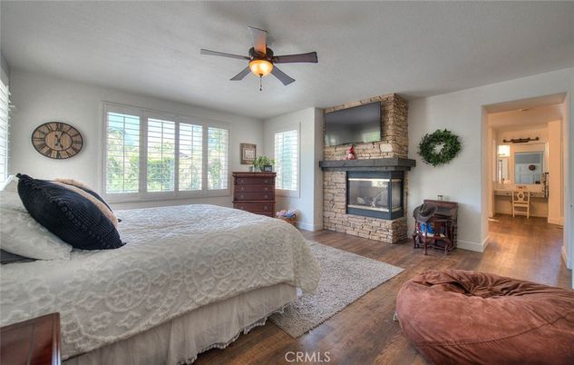 Bedroom, Fireplace, Interior, Wood Texture Flooring