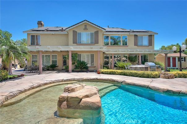 Exterior, Pool, Solar Panels