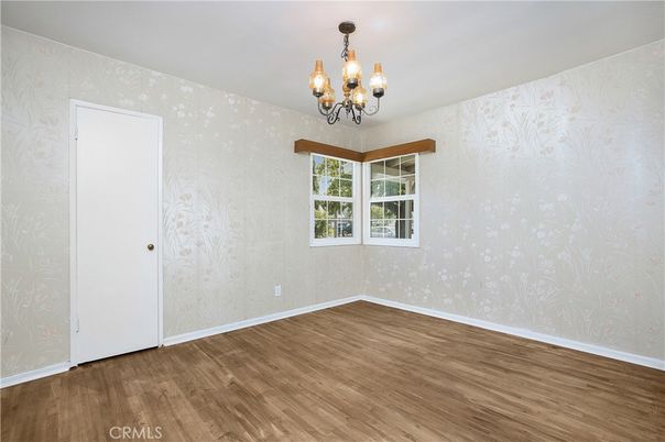 Chandelier, Empty room, Interior, Wood Texture Flooring