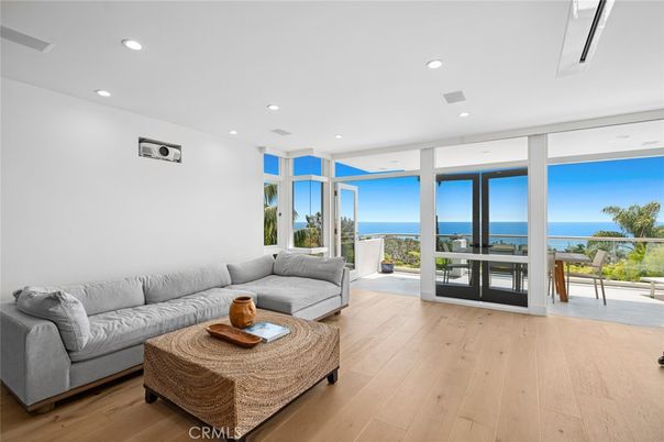 Interior, Living room, Recessed Lighting, Water, Wood Texture Flooring