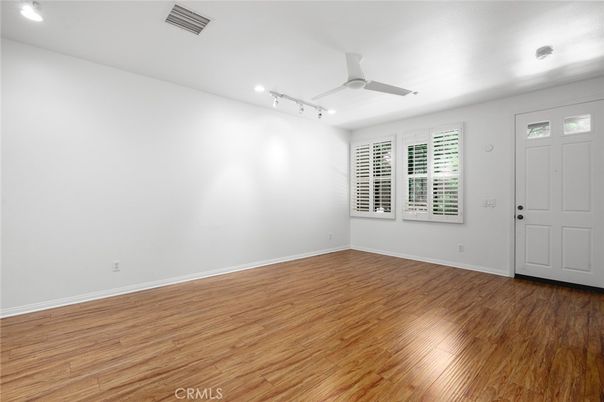 Empty room, Interior, Recessed Lighting, Wood Texture Flooring