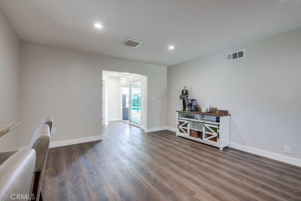 Interior, Recessed Lighting, Wood Texture Flooring