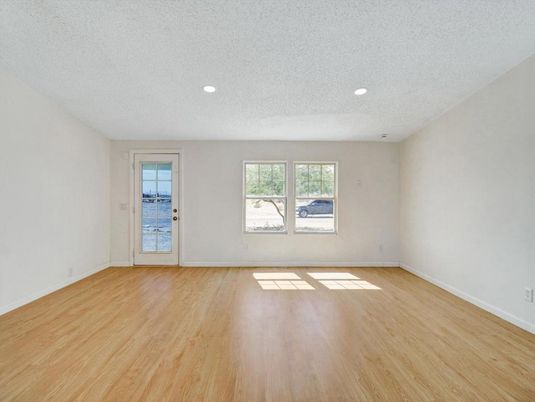 Empty room, Interior, Recessed Lighting, Wood Texture Flooring