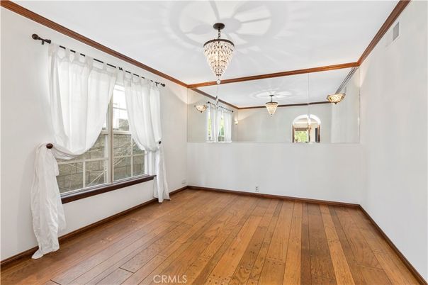 Chandelier, Empty room, Interior, Wood Texture Flooring