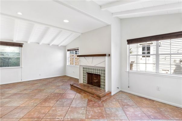 Empty room, Fireplace, Interior, Recessed Lighting