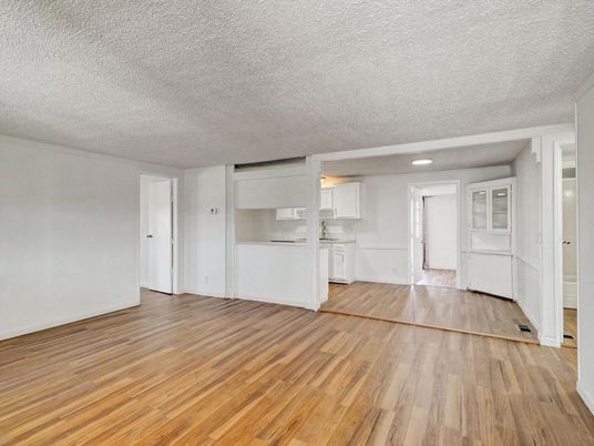 Empty room, Interior, Wood Texture Flooring