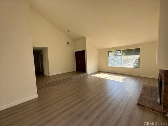 Empty room, Interior, Pendant Lights, Wood Texture Flooring