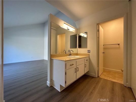 Bathroom, Dual Sink Vanities, Interior, Wood Texture Flooring