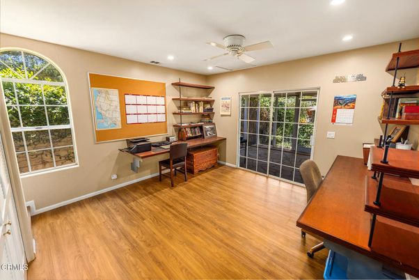 Home Office, Interior, Recessed Lighting, Wood Texture Flooring
