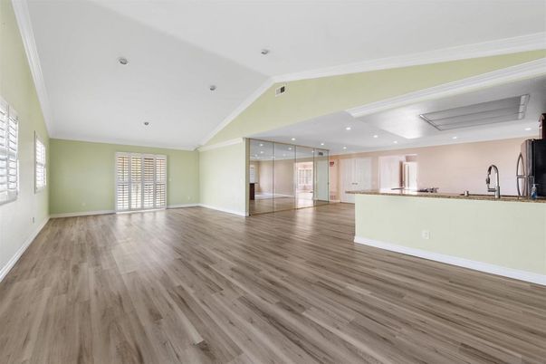 Empty room, Interior, Recessed Lighting, Wood Texture Flooring