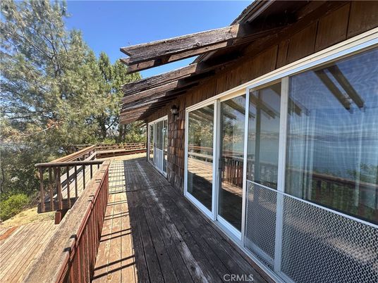 Exterior, Wood Texture Flooring