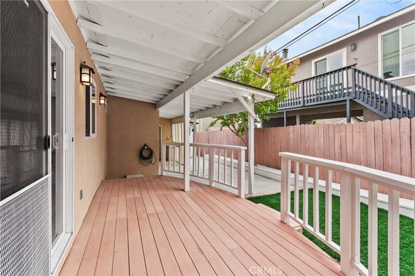 Exterior, Wood Texture Flooring