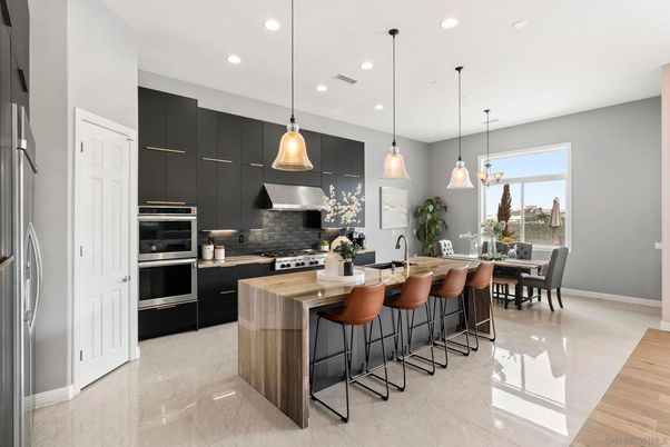 Dining room, Interior, Kitchen, Pendant Lights, Recessed Lighting, Stainless Steel Appliances