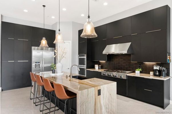 Interior, Kitchen, Pendant Lights, Recessed Lighting, Stainless Steel Appliances