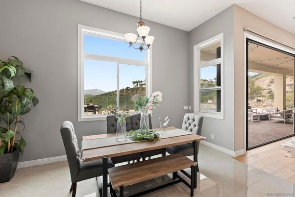 Chandelier, Dining room, Interior, Pendant Lights