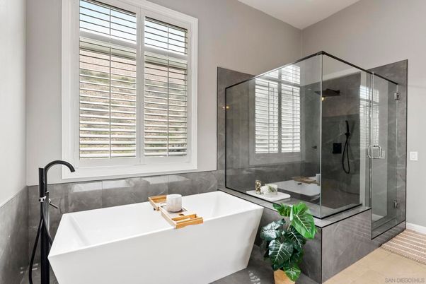 Bathroom, Free Standing Baths, Glass Shower, Interior