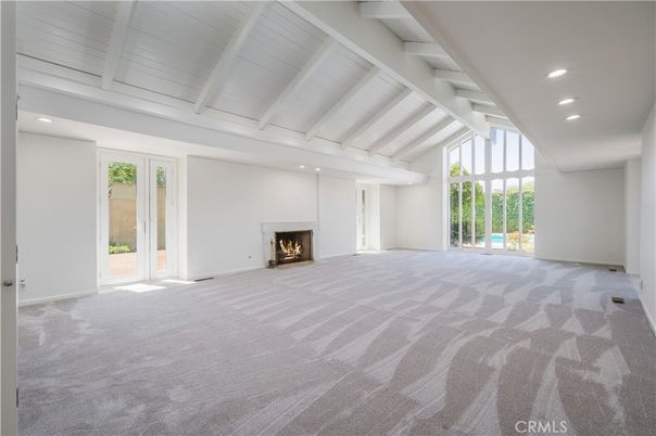 Empty room, Fireplace, Interior, Recessed Lighting