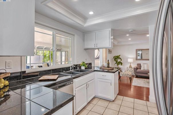 Interior, Kitchen, Living room, Recessed Lighting, Wood Texture Flooring