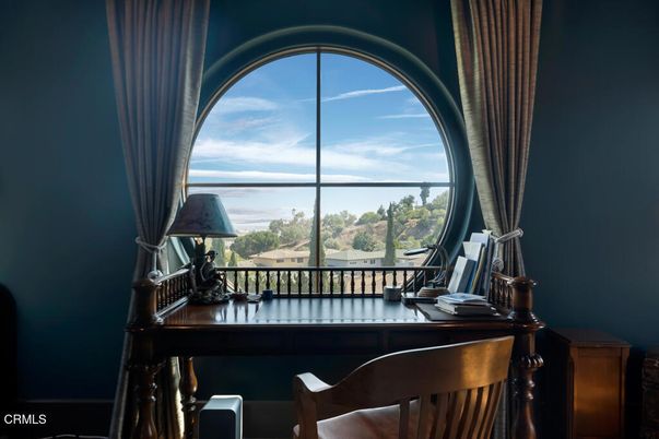 Home Office, Interior, Water