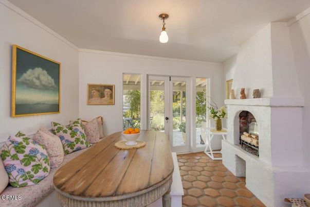 Dining room, Fireplace, Interior, Pendant Lights