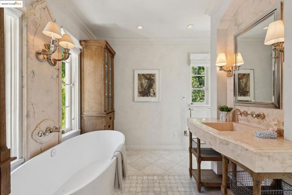 Bathroom, Free Standing Baths, Interior, Recessed Lighting