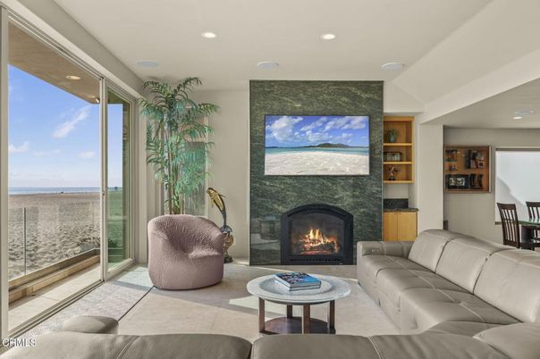 Fireplace, Interior, Living room, Recessed Lighting, Water