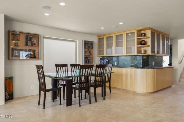 Dining room, Interior, Recessed Lighting