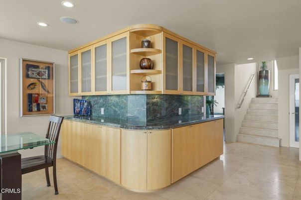 Dining room, Interior, Recessed Lighting