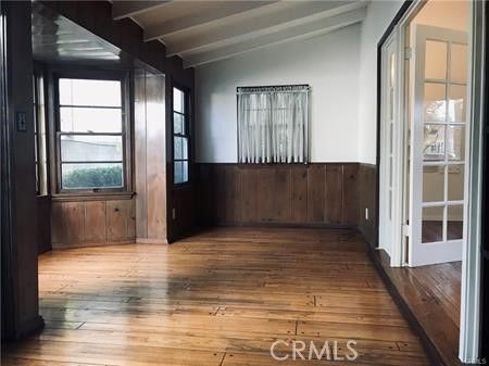 Empty room, Interior, Wood Texture Flooring, Wooden Walls
