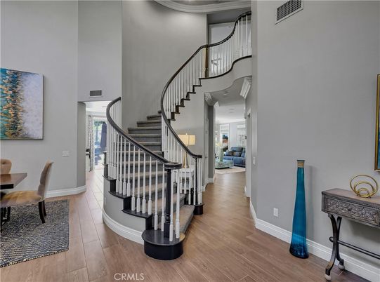 Dining room, Interior, Wood Texture Flooring