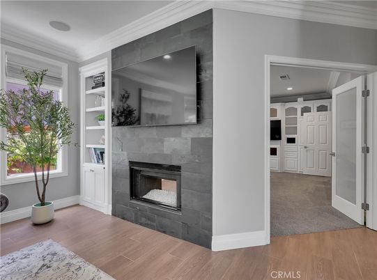 Fireplace, Interior, Recessed Lighting, Wood Texture Flooring