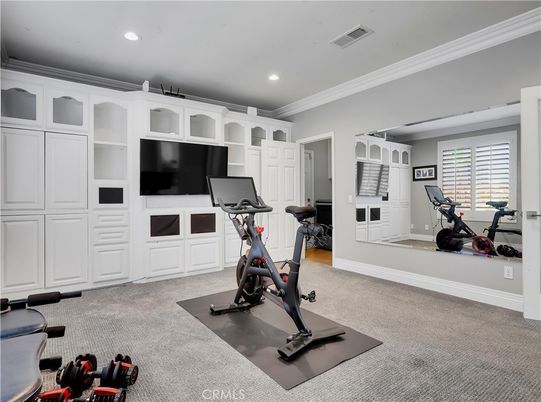 Fitness Equipment, Interior, Recessed Lighting