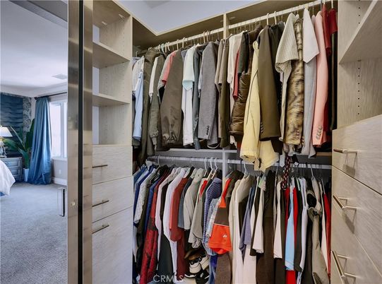 Interior, Walk-in Closets