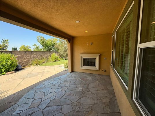 Exterior, Fireplace